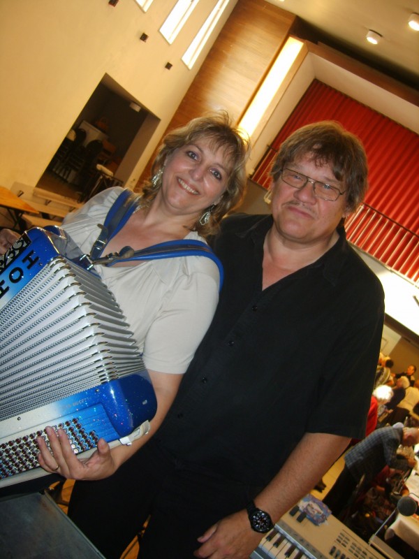 accordeon, erika, musique, segniors,