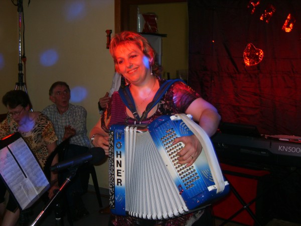 accordeon, erika, musique, radio