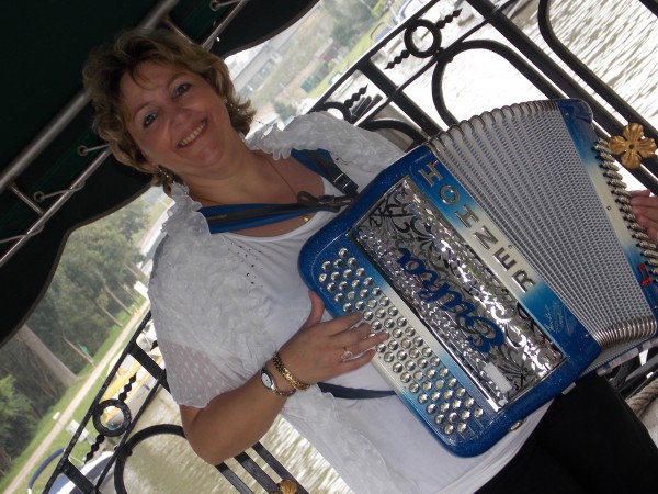 accordeon,erika,annivaisaire,instrument,musique,croisiere