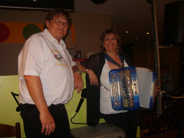 accordeon, erika, musique, restaurant