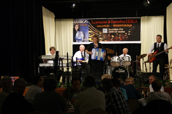 orchestre20101214erika1sptja.jpg