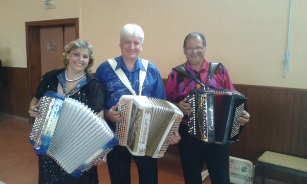 accordeon, erika, musique, segniors,tv8