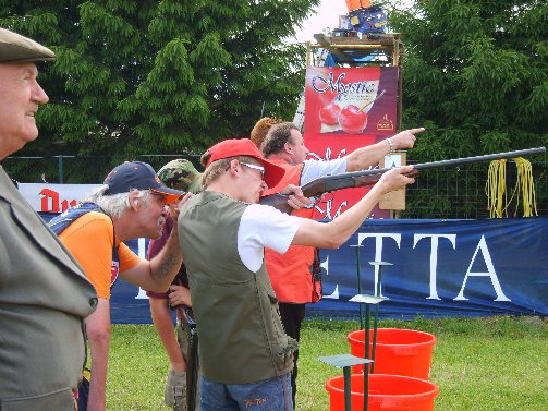 sptja20090613tir5lesves