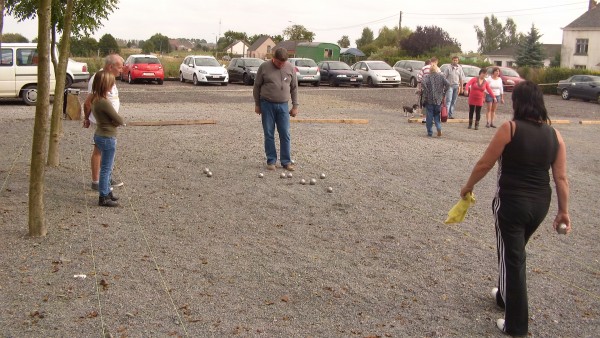 petanque,concours,sports,boule,cochonet,joueurs