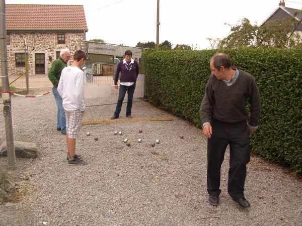 petanque20110917sptja80lesves.jpg