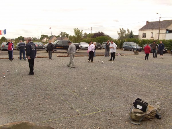 petanque20110917sptja90lesves.jpg